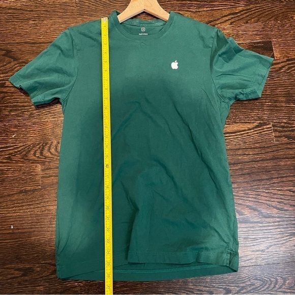Men’s | Apple Employee Green T-Shirt | Small - Picture 7 of 7